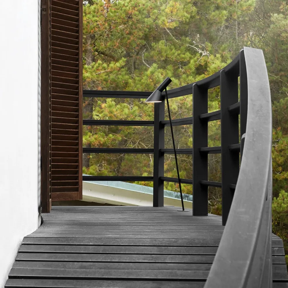 Louis Poulsen AJ Garden højde 95 cm jordstykke 840