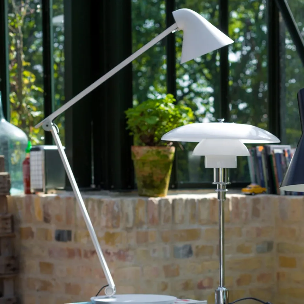 NJP bordlampe, fod, 3.000 K mørkegrå^Louis Poulsen Discount