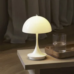 Louis Poulsen Panthella PORTABLE 160 V3, opalbeige