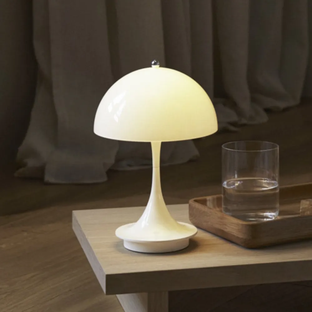 Louis Poulsen Panthella PORTABLE 160 V3, opalbeige