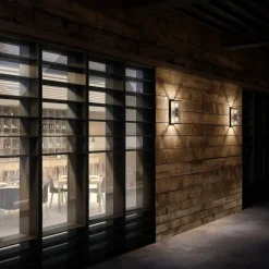 Lucande Annalea udendørs væglampe, 40 cm, 2 lyskilder, IP54