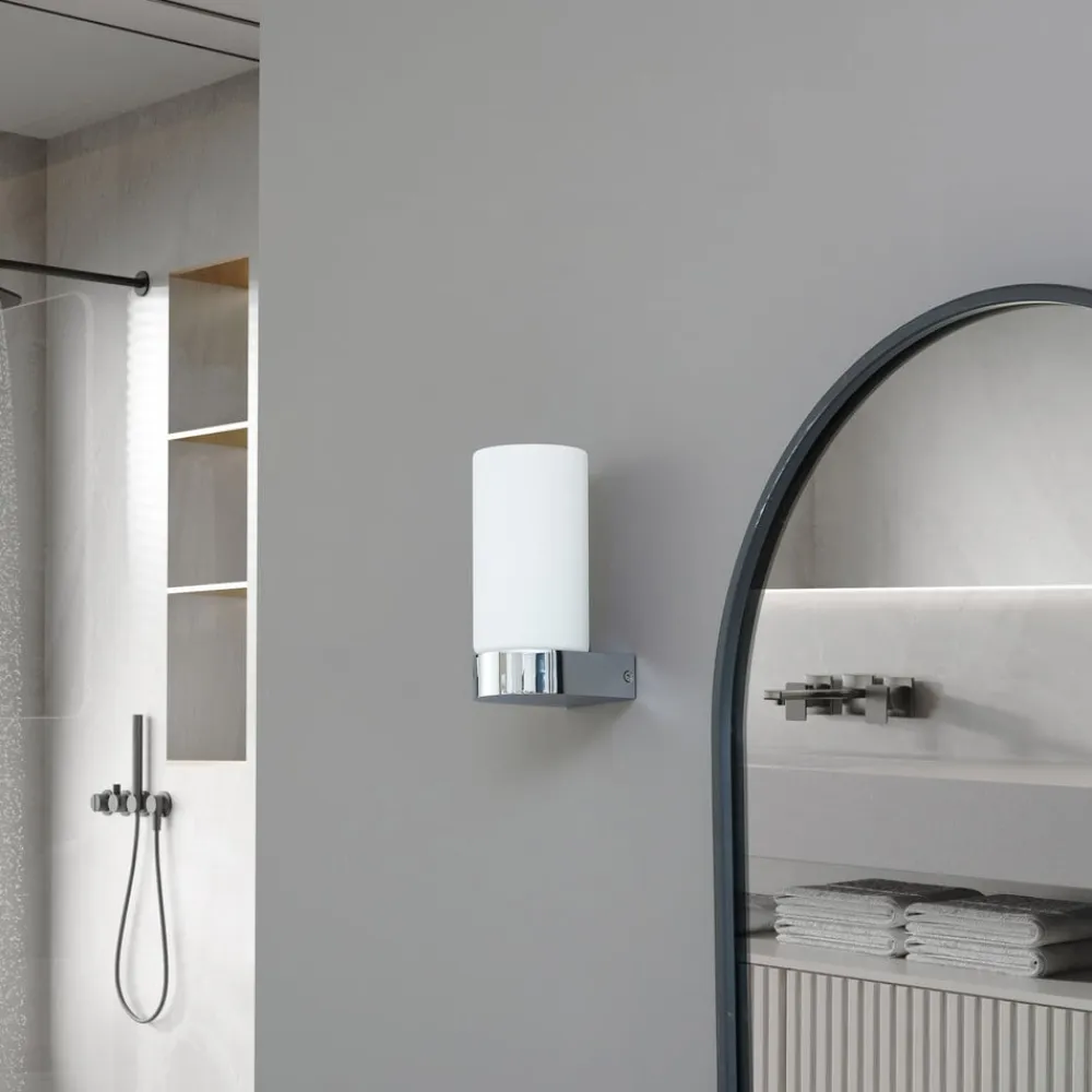 Lucande Væg- Og Spejllamper>Basolo væglampe til badeværelset, krom, højde 17,2 cm, glas