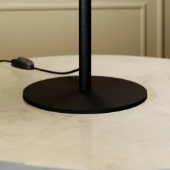 Carlea bordlampe, 2 lyskilder sort-messing^Lucande Clearance