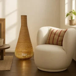 Lucande gulvlampe Takeo, rattan, højde 115 cm, E27