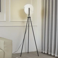 Lucande Gulvlamper>Helva gulvlampe, 150 cm, hvid/sort, drejelig