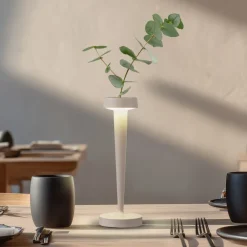 LED-batteridrevet lysestage Lea, vase, beige, 28 cm^Lucande