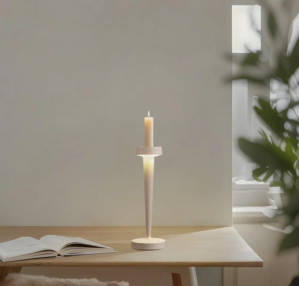 LED-batteridrevet lysestage Lea, vase, beige, 28 cm^Lucande