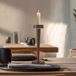 LED-batteridrevet lysestage Lea, vase, mørkebrun, 28 cm^Lucande Sale