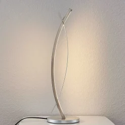 Lucande LED-bordlampe Marija, sølvfarvet, dæmpbar, 62 cm