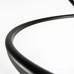 Lucande LED-buelampe Virvera, rund, sort, metal