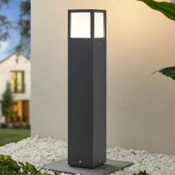 Lucande LED-gadelampe Dewari, 65 cm, mørkegrå, IP54