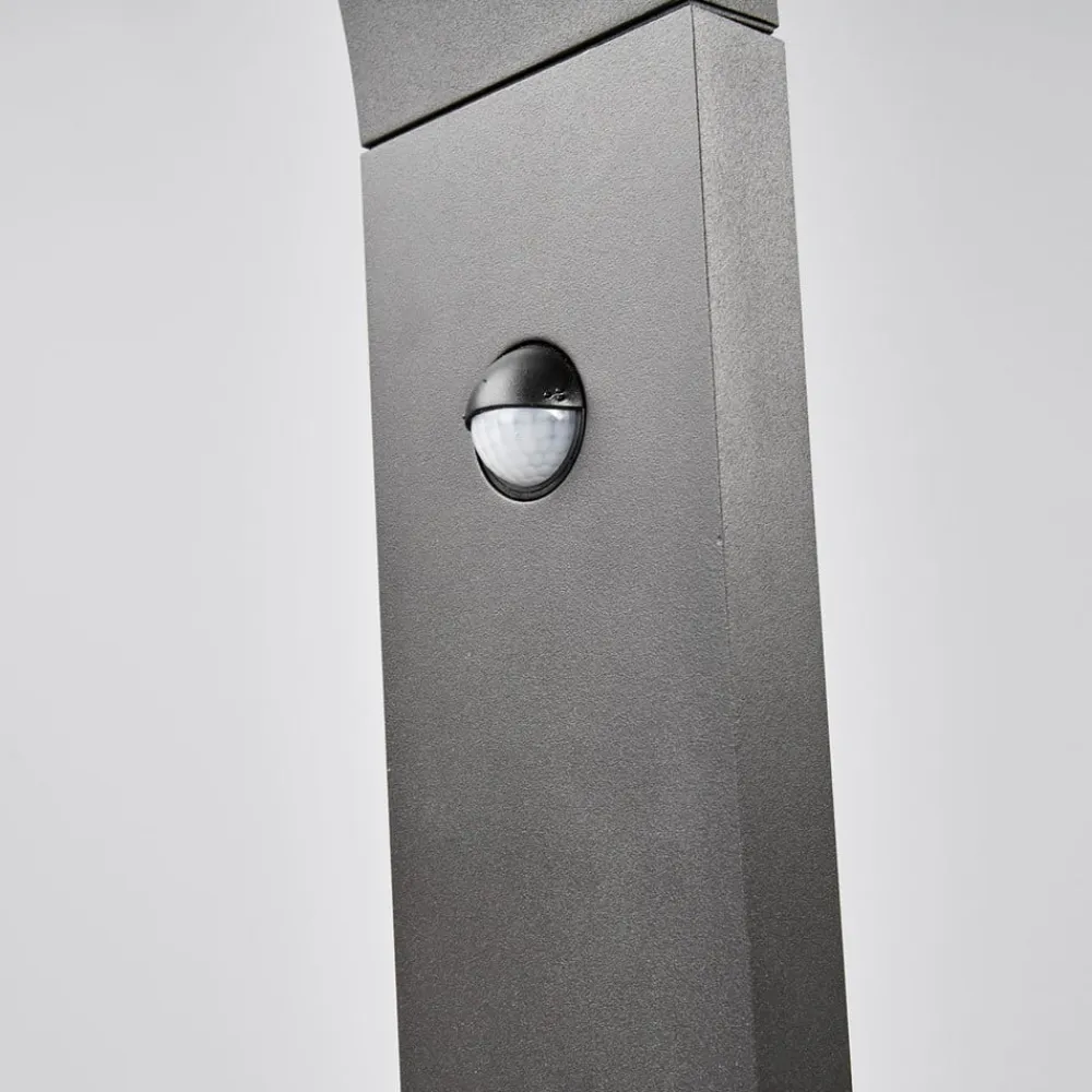 Lucande LED-gadelampe Juvia, 100 cm, bevægelsessensor, IP54