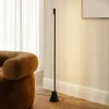 LED-gulvlampe Linija, sort, højde 110 cm, sensor^Lucande Online