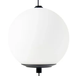 Lucande LED-gulvlampe Sphere, sort/opal, glas, dæmpbar