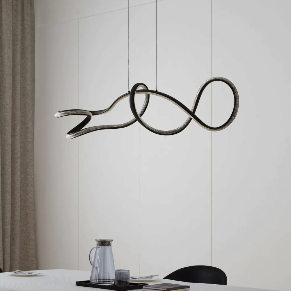 Lucande LED-hængelampe Rodado, sort, 110 cm, aluminium