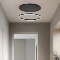 LED-loftlampe Orven, sort/marmor, Ø 50 cm, dæmpbar.^Lucande Outlet