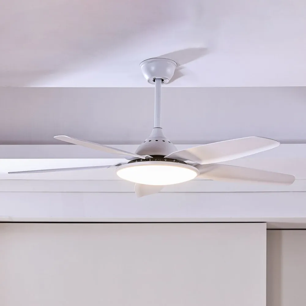 Lucande LED-loftventilator Divian, hvid, DC, støjsvag, CCT