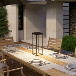 Lucande LED-solcellelampe Lynzy, 58 cm, sort, metal, IP65