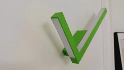 LED-væglampe Check, grøn, metal, CCT, dæmpbar^Lucande Discount