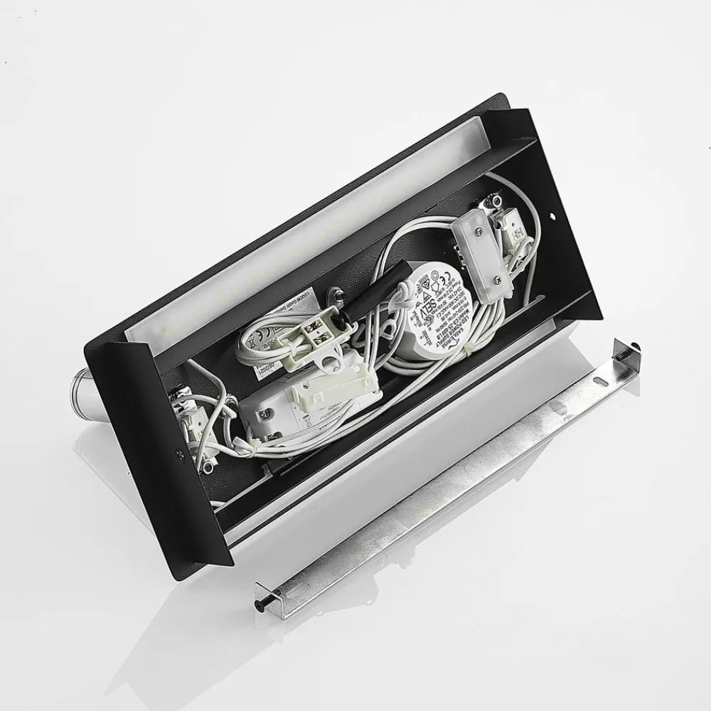 Lucande LED-væglampe Kimo, 32 cm, sort, aluminium, USB