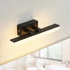 Lucande LED-væglampe Lisana, vandret, 32 cm, IP44