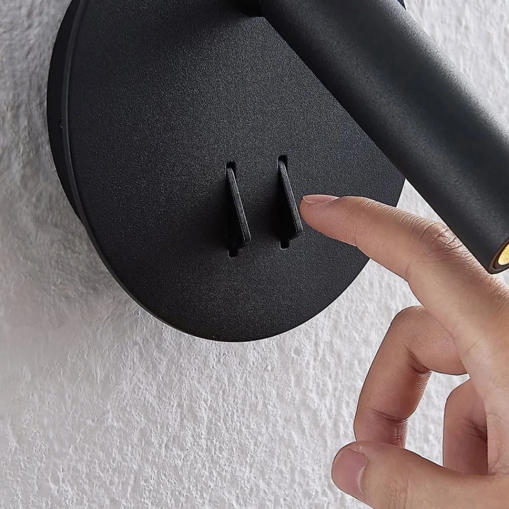 Lucande LED-væglampe Magya, sort 2 lyskilder, rund