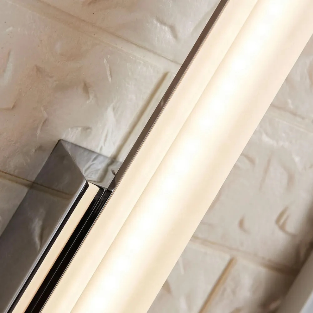 Lucande LED-væglampe til badeværelset Julie, 32 cm høj, krom, IP44