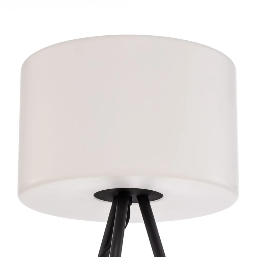 Lucande Terrassebelysning>terrasselampe Jaimy, 130 cm, trefod, aluminium