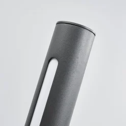 Lucande Tomas LED-vejlampe, 75 cm, mørkegrå, IP54