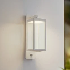 udendørs LED-væglampe Ferdinand, hvid, sensor, 38 cm^Lucande New