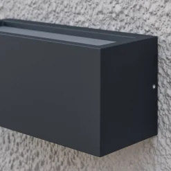 udendørs væglampe Bente, antracit, bredde 25 cm, IP54^Lucande New