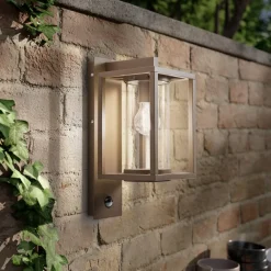 udendørs væglampe Ferda, sensor, hængende, brun, IP44^Lucande Discount