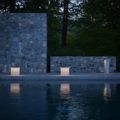 Fienile LED-sokkellampe 32 cm lysegrå^Luceplan