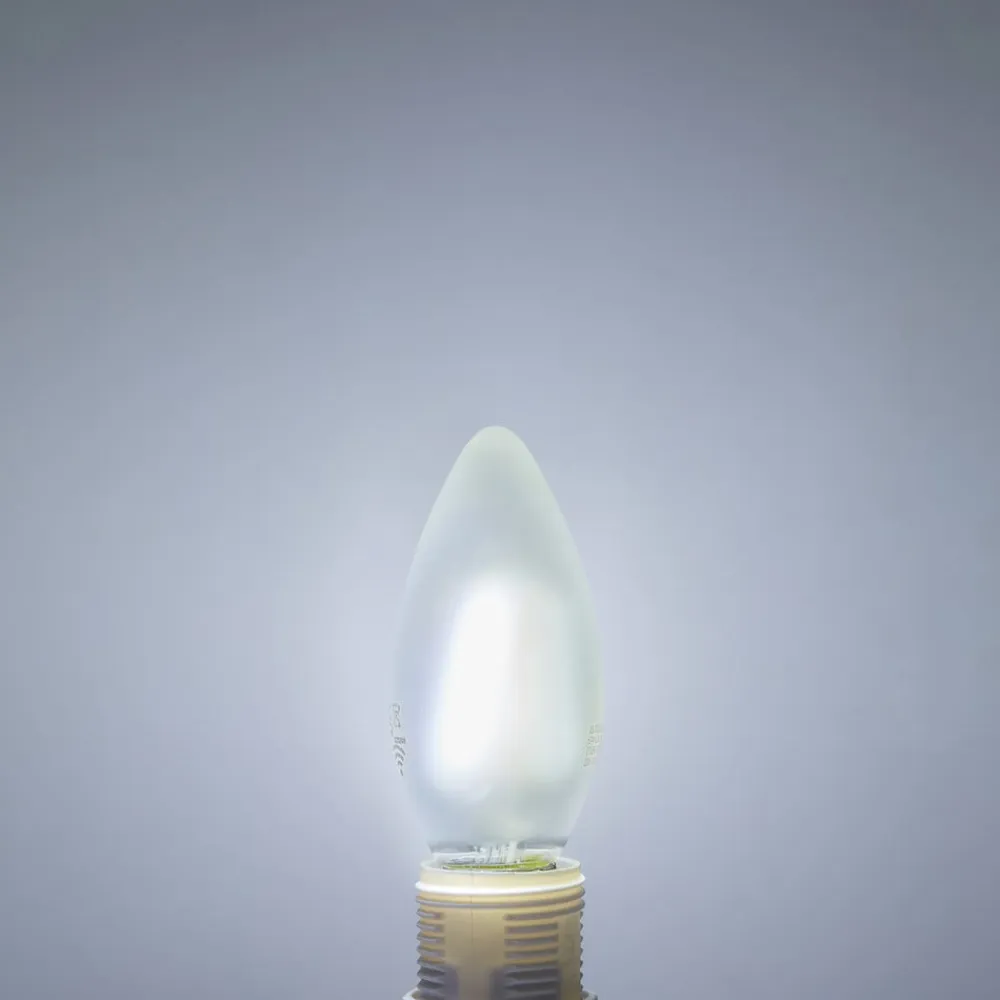 LUUMR Dæmpbar Led-Pære|Smarte Lyskilder>Smart LED-kertepære E14 4,2 W mat CCT Tuya WLAN