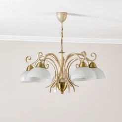 Luminex Lysekroner>Lysekrone Flora, fem glasskærme, hvid/messing