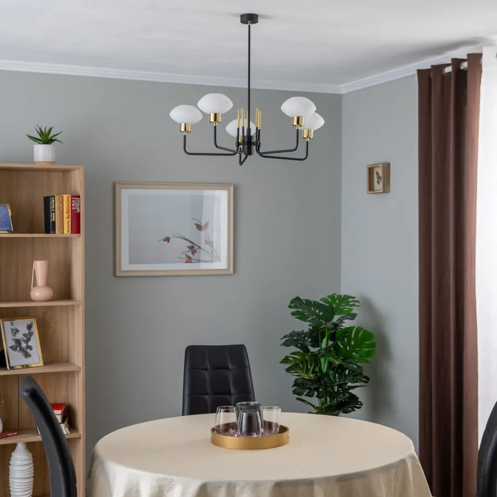 Argon Lysekrone Ravello, 5 lyskilder, sort/hvid/guld