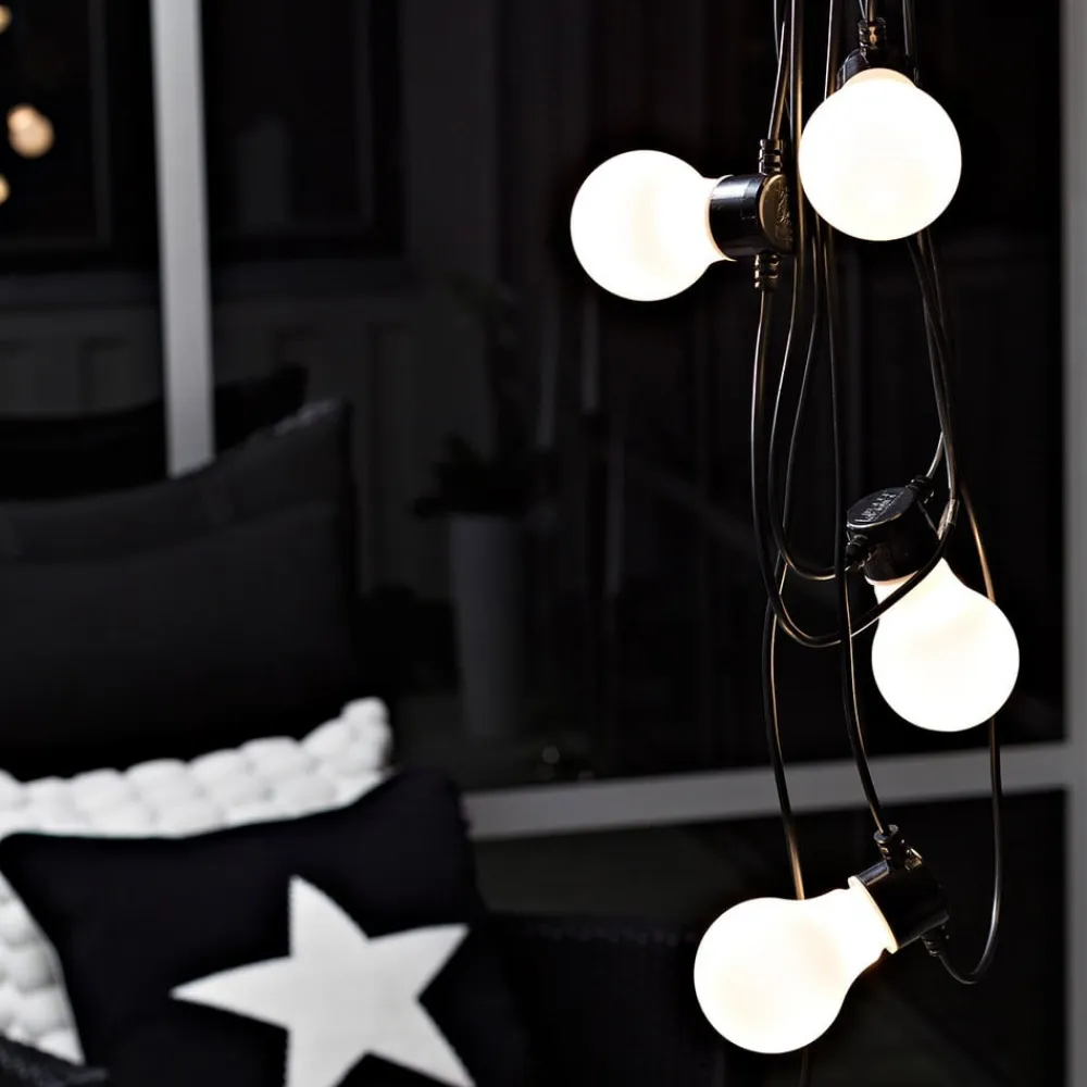 Konstsmide Christmas Dekorationsbelysning>Lyskæder til ølhaven 10x pære opal varm hvid