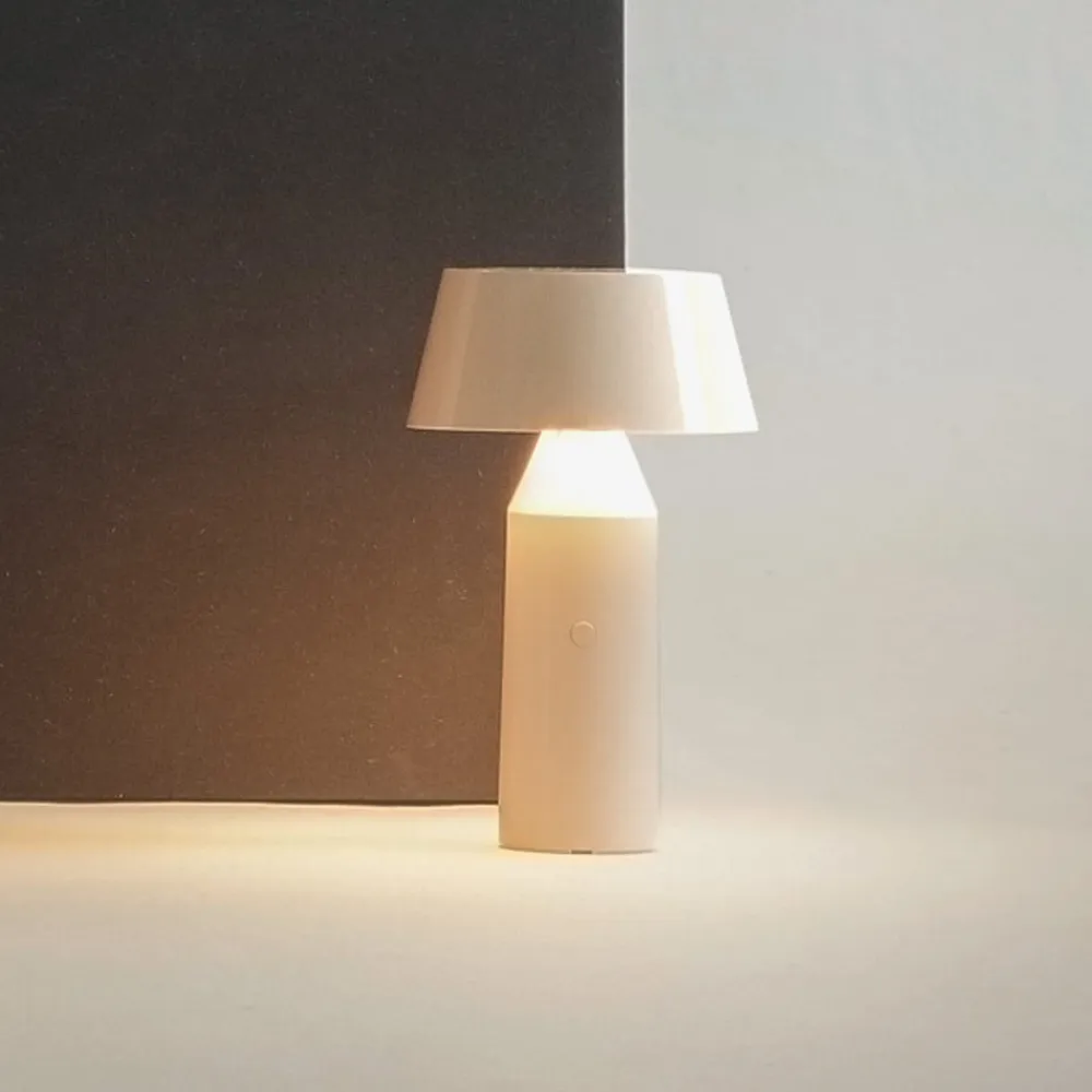 Bicoca LED-bordlampe, batteri, perlehvid^MARSET Hot