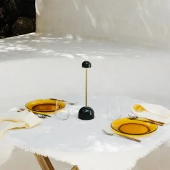 LED-batteridrevet bordlampe Sips, grøn/guld, 31 cm, stål^MARSET