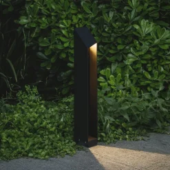 MARSET Sokkellamper>LED-sokkellampe Domus, højde 55 cm, sort, aluminium