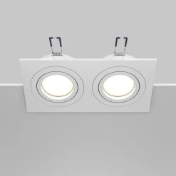 indbygningslampe Atom, hvid, 2 lyskilder, 17,5 x 9,2 cm^Maytoni Online