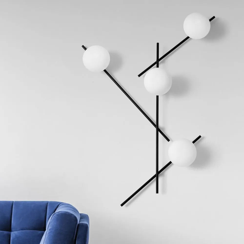 Sforzin Mikado væglampe, mælkehvidt glas, 4 lyskilder