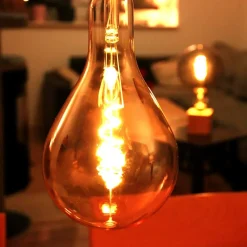 Müller Licht white LED-pære E27 4,9 W guld^tint Best