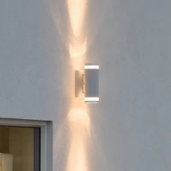 Modena udendørs væglampe, 2 lyskilder, hvid^Konstsmide Sale