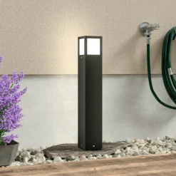 FARO BARCELONA Moderne Onze gadelampe i mørkegrå