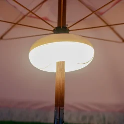 Newgarden Terrassebelysning>LED genopladelig lampe Lima, IP54, RGBW, solskærme