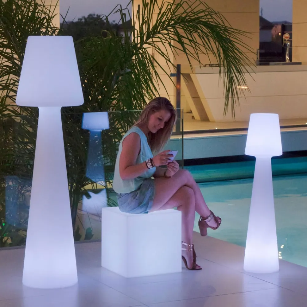 Newgarden Terrassebelysning>Lola LED-gulvlampe, genopladeligt batteri, højde 110 cm