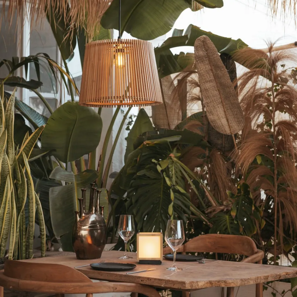 pendellampe Okinawa, træfarvet, bambus, IP44^Newgarden Hot