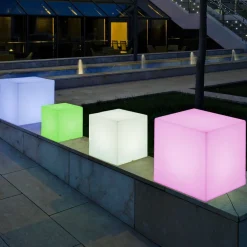 Newgarden solcellelampe Cuby cube, højde 32 cm