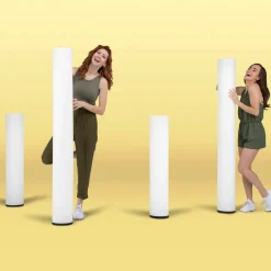 Newgarden vejlampe Fity, højde 160 cm, 3.000 K